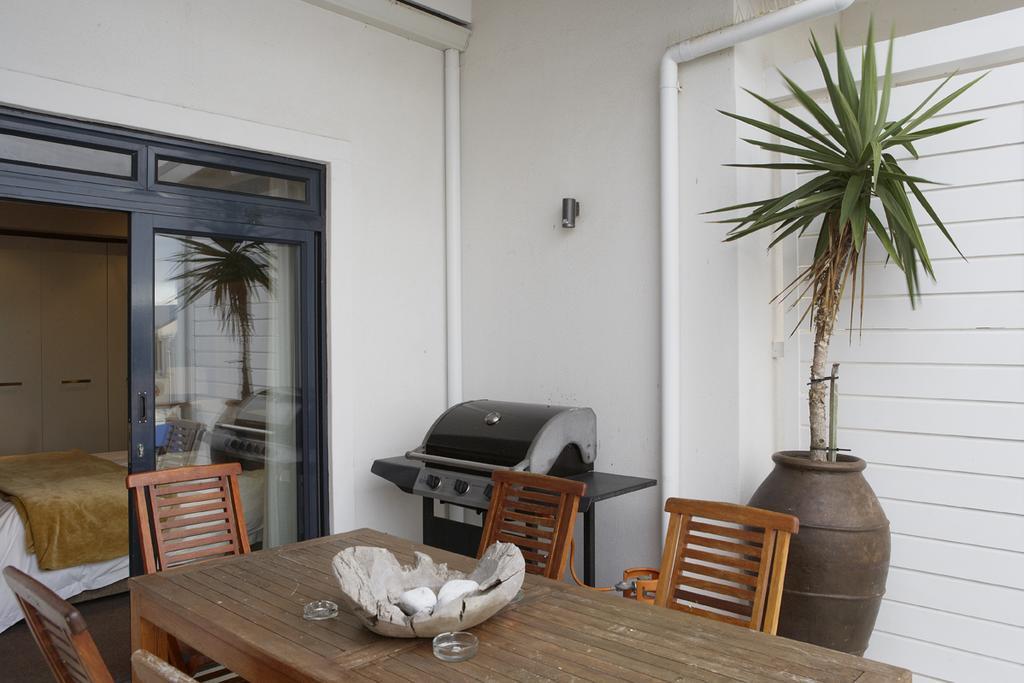 Marine Square Luxury Suites Hermanus Luaran gambar
