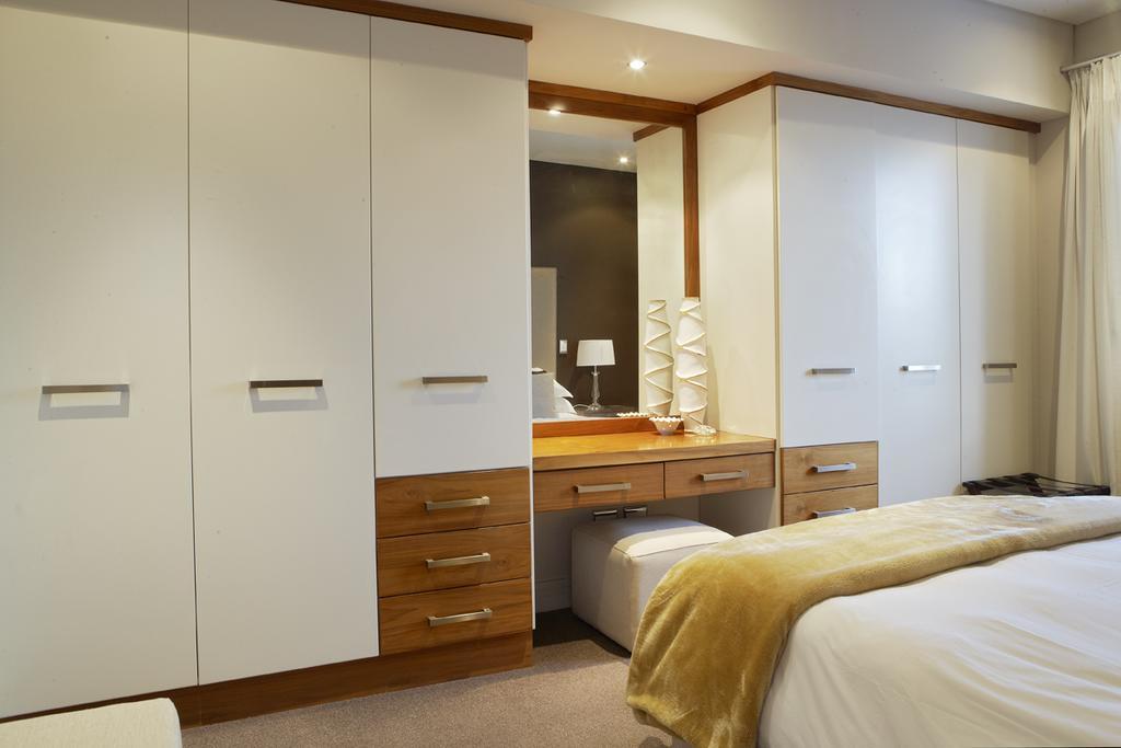 Marine Square Luxury Suites Hermanus Luaran gambar