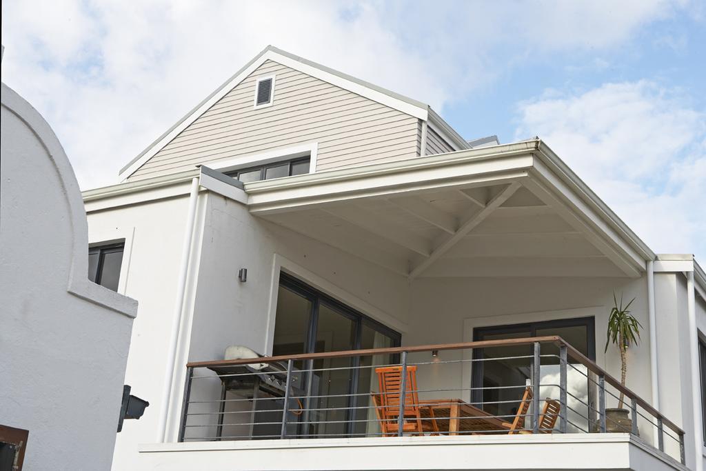 Marine Square Luxury Suites Hermanus Luaran gambar
