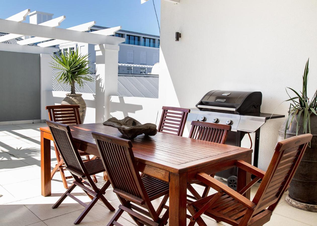 Marine Square Luxury Suites Hermanus Luaran gambar