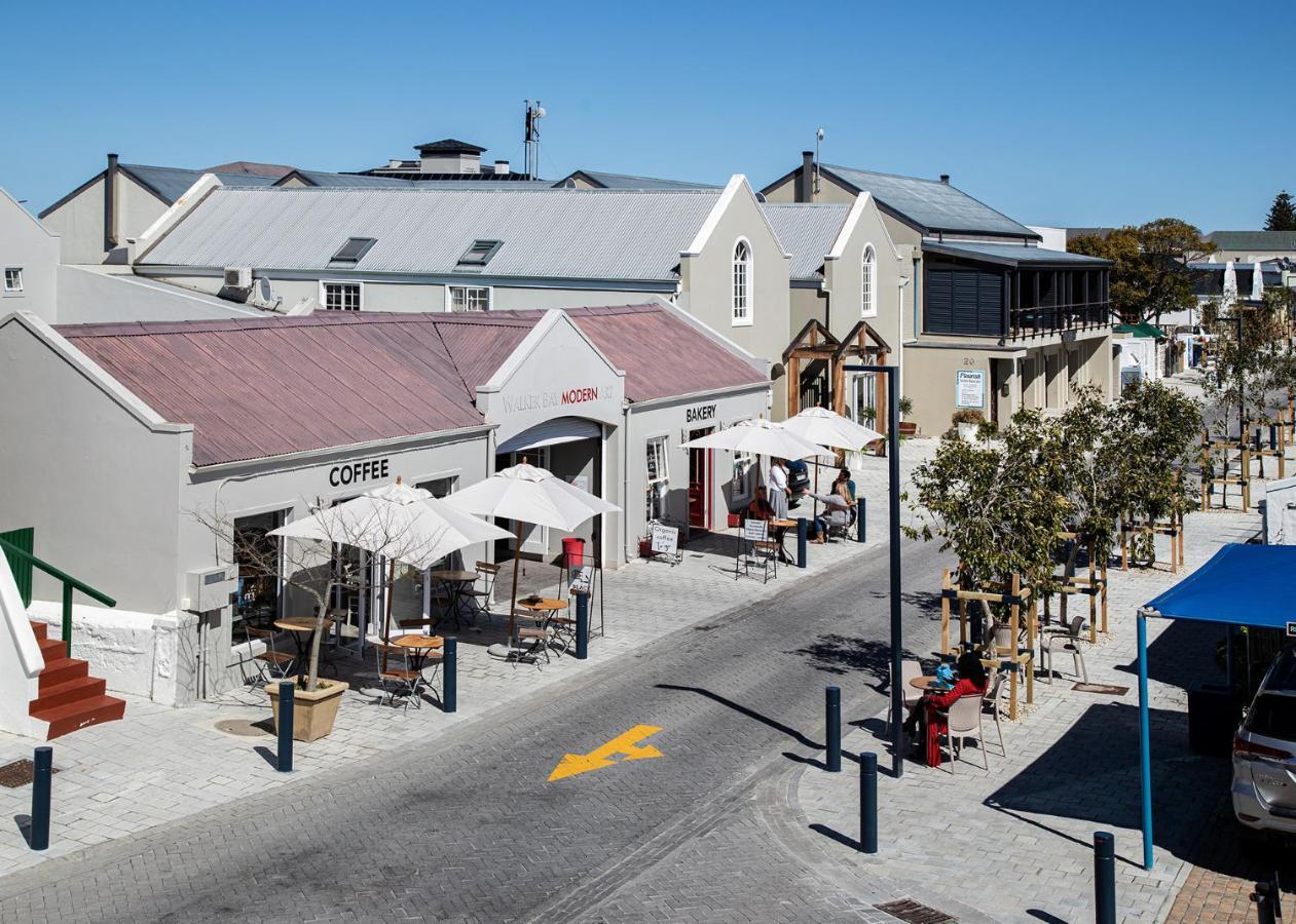 Marine Square Luxury Suites Hermanus Luaran gambar